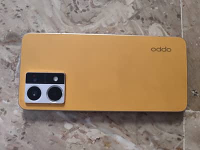 OPPO F21