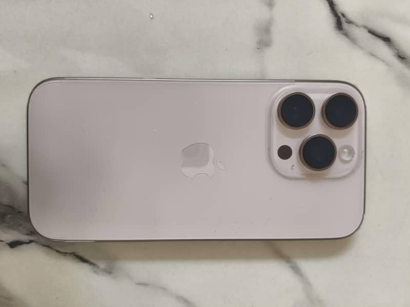 Iphone 16 pro 1