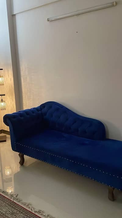 Traditional Dewan Sofa