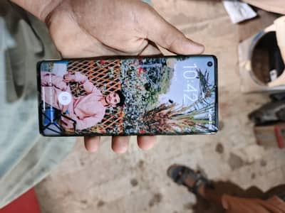 Motorola Edge Plus