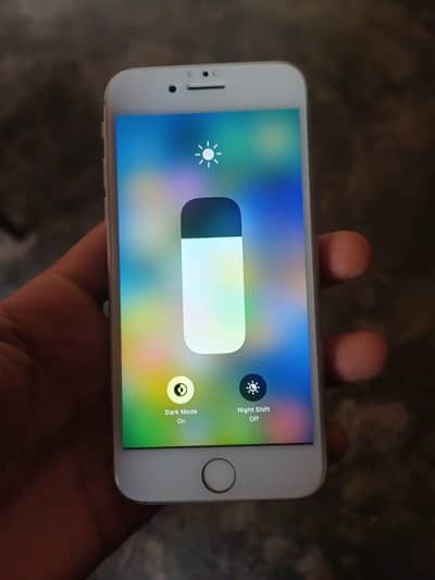 Apple iPhone 8