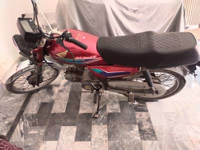 Honda 70 2013 model 03007932885