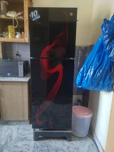 Pel Fridge - Almost New