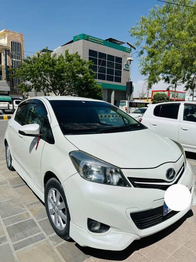 Toyota Vitz 2012