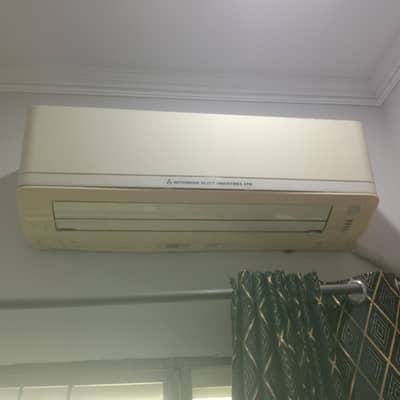 Mitsubishi 1.5 ton AC for sale without GAS