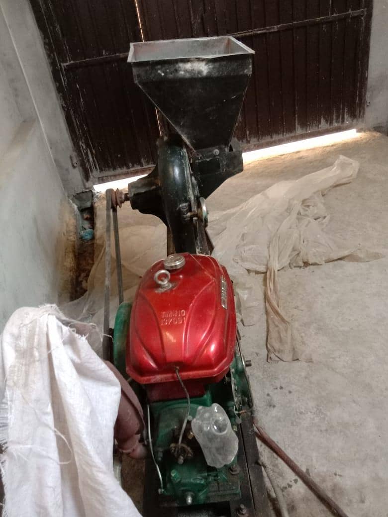 برائے فروخت: کمرشل آٹا چکی (ڈیزل انجن کے ساتھ) ک FFC 2