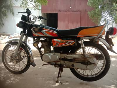Honda CG 125 2022