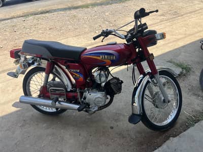 Yamaha 2004 model for sale