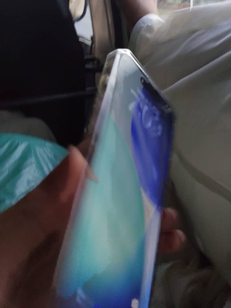Apple iPhone 15 plus 2
