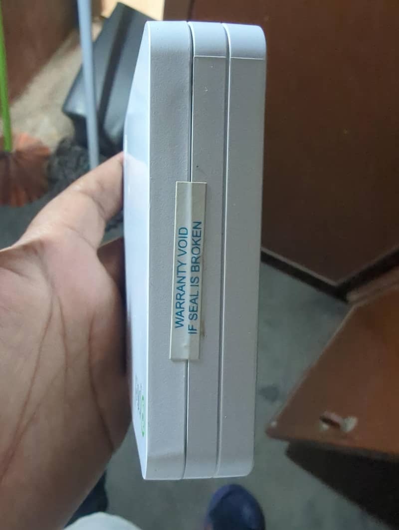 Ptcl android box 10/10 2