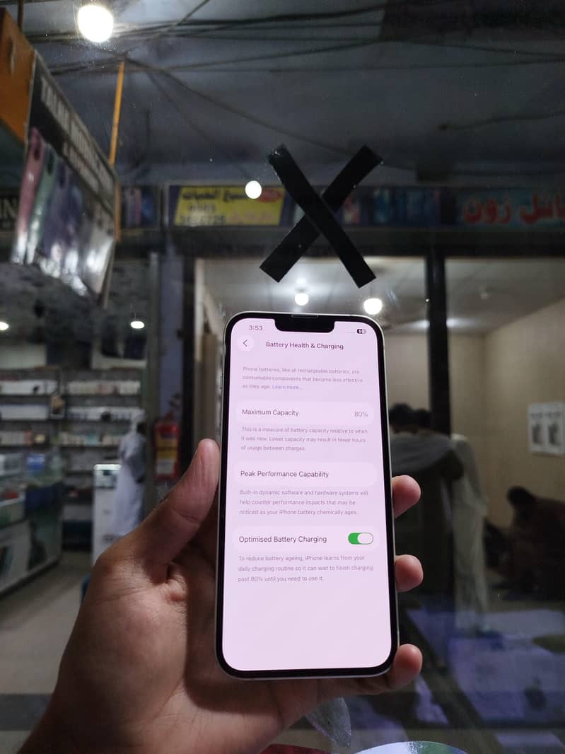Apple iPhone 13 1