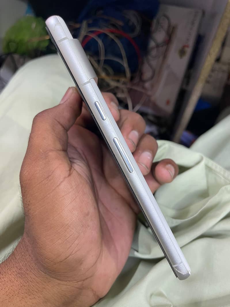 Google Pixel 7 2