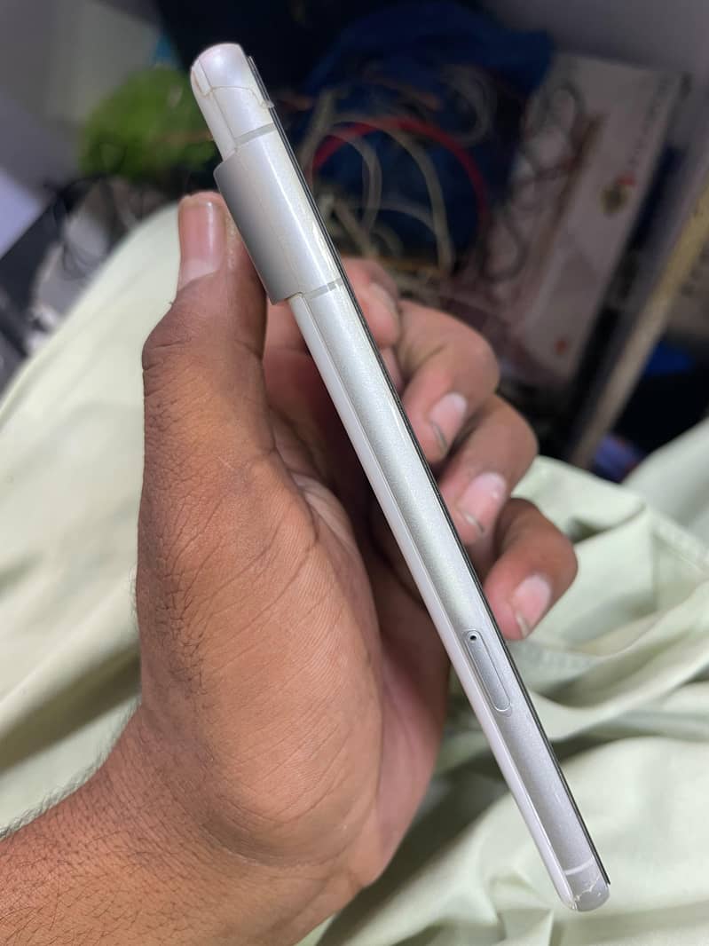 Google Pixel 7 3