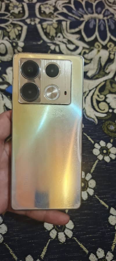 Infinix Note 40