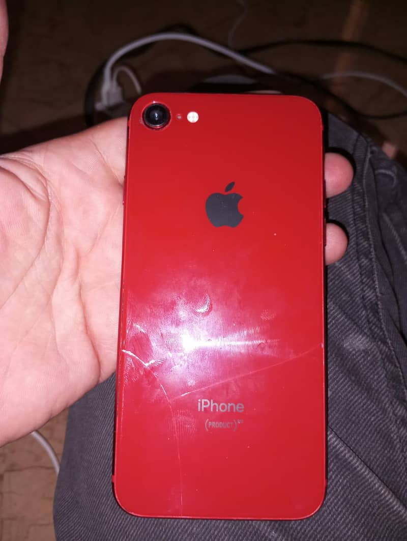 Apple iPhone 8 1