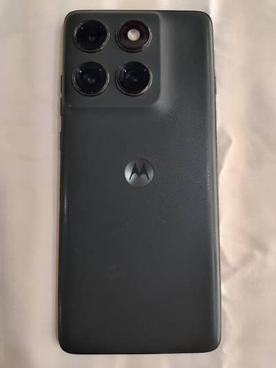 Motorola edge 2025 12/256