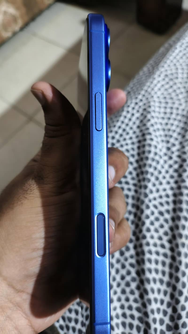 Iphone 16 plus 10/10 6