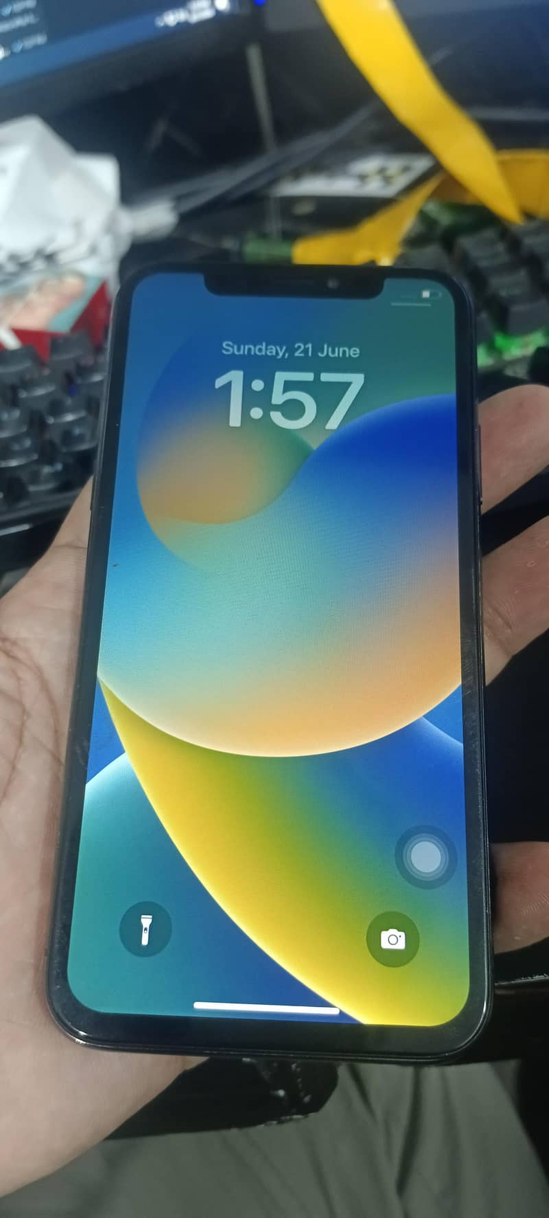 Apple iPhone X 0