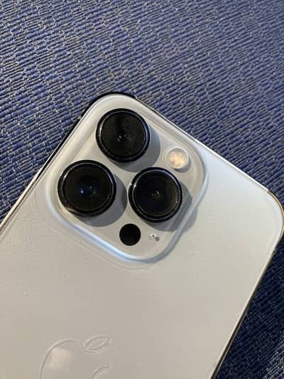 iPhone 13 Pro JV