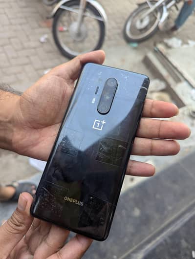 One Plus 8 Pro 12/256