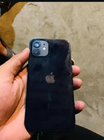 Apple iPhone 12
