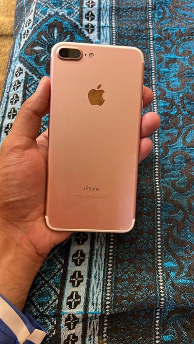 Apple iPhone 7 Plus battery 73 % 32 gb