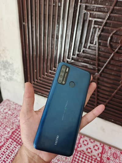 Tecno Pouvoir 4 Pro