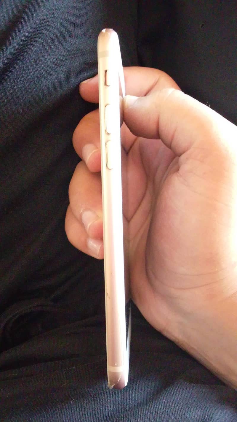 iphone 8 4