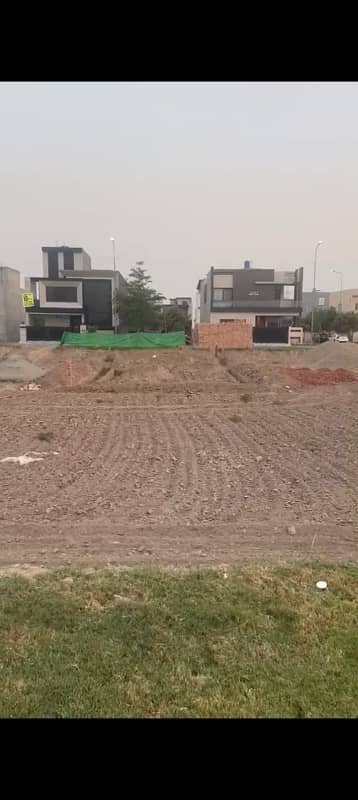 Plot for Sale 3