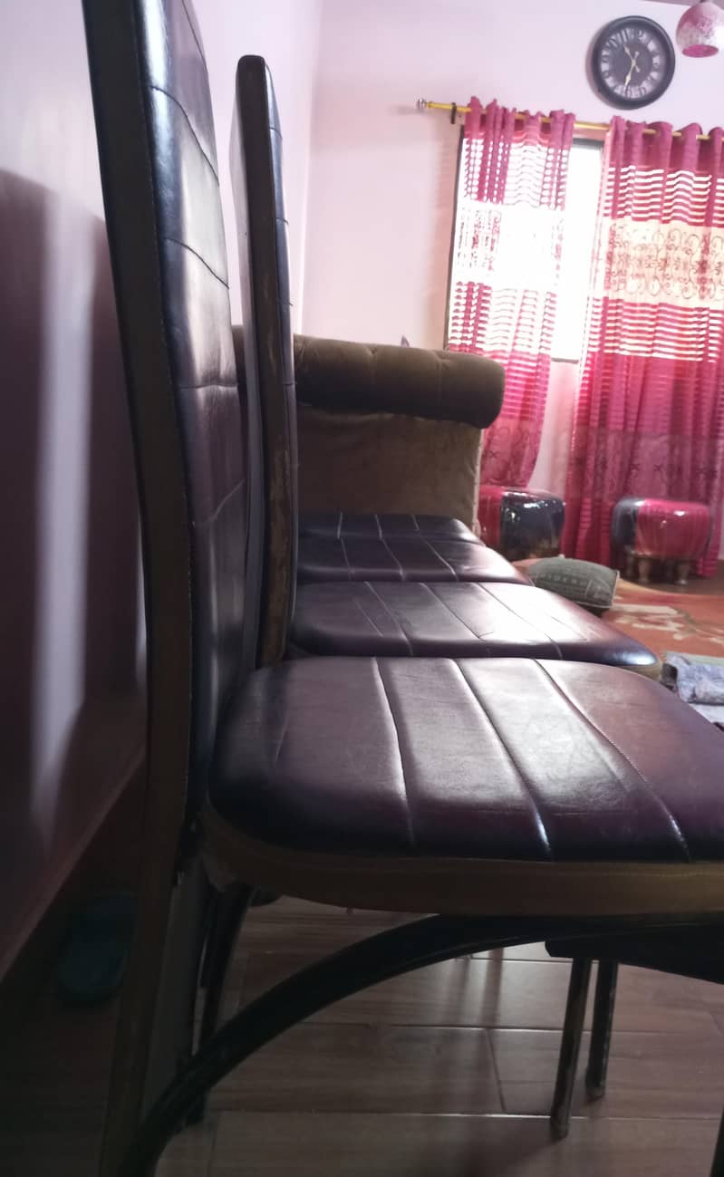Rod Dining Table 3