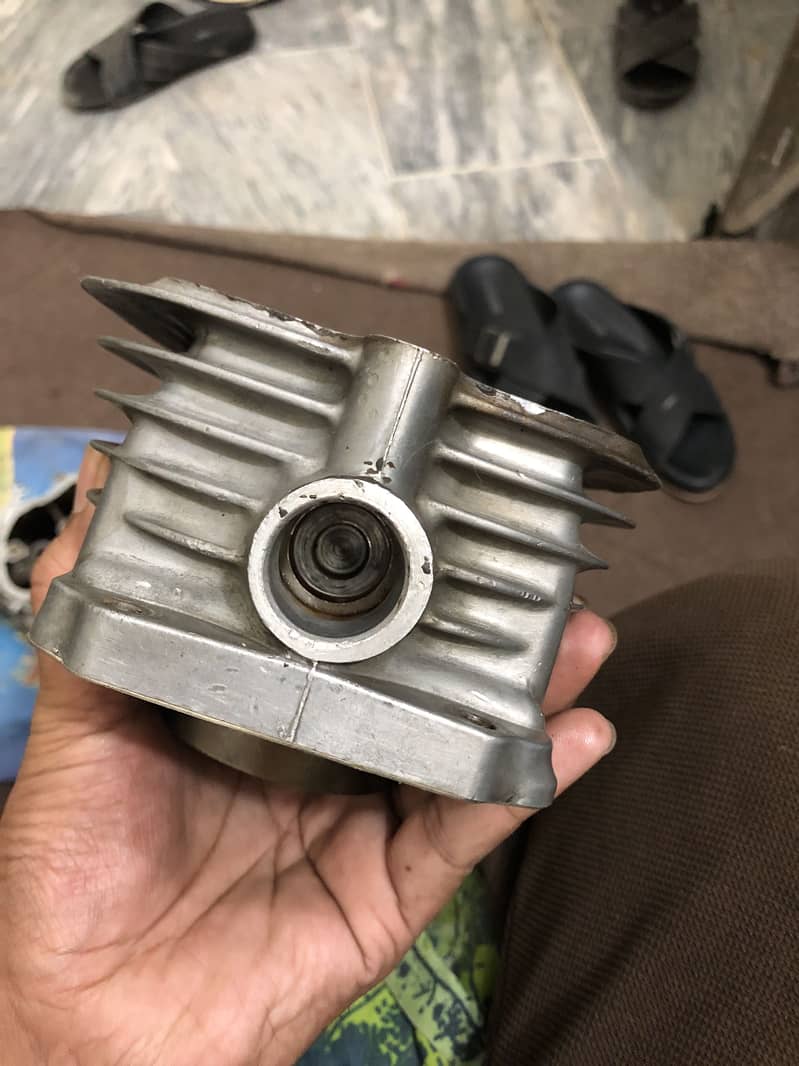 125 down model head silinder 9