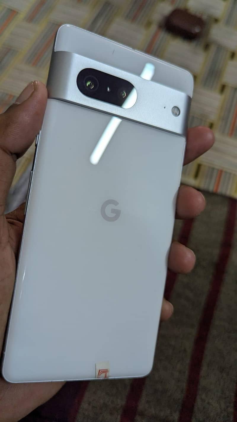 Google Pixel 7 10