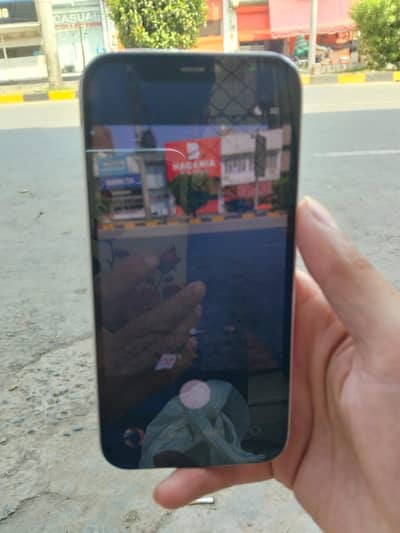 I phone 128 gb bh 100 panel change face of hai back normal brack hai