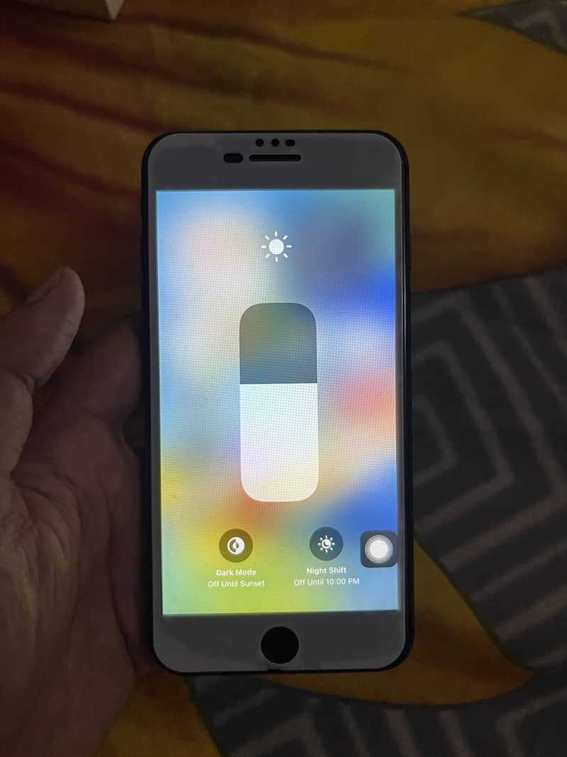 Apple iPhone 8 Plus 15