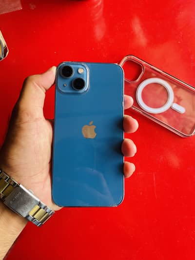 Apple iPhone 13