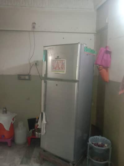 Dawlance large size 14 cubic refrigerator