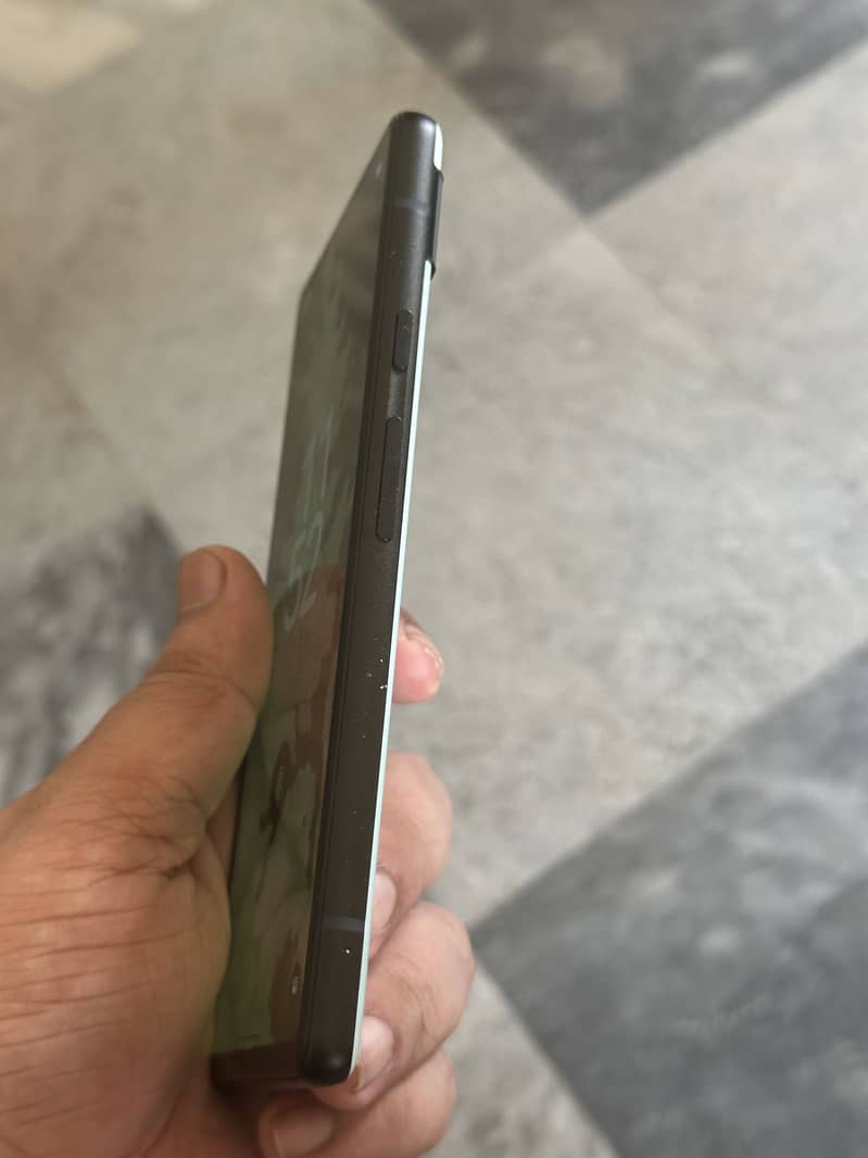 Google Pixel 6a 3