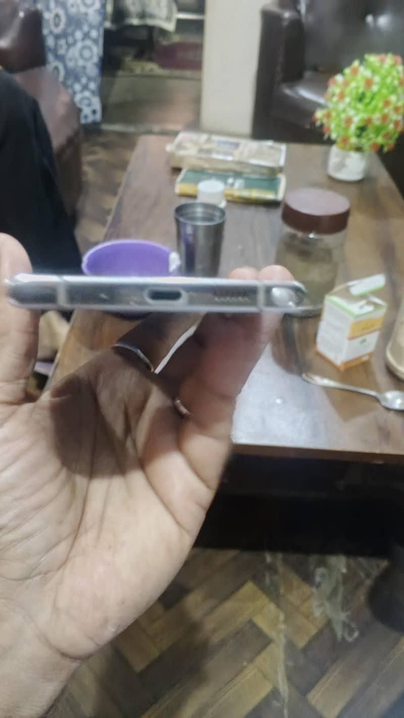 Samsung Mobile Note 10 Plus 1