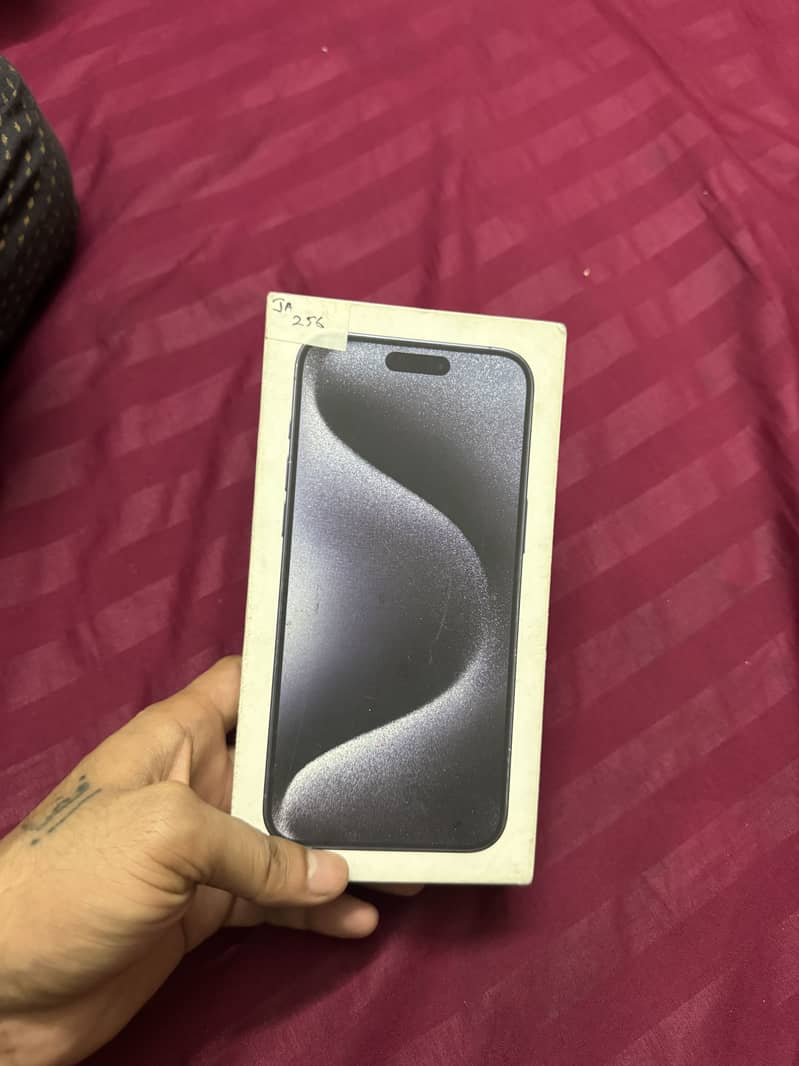 Apple iPhone 15 Pro Max 15