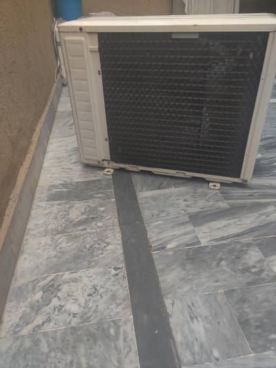 dawlance 1 ton AC