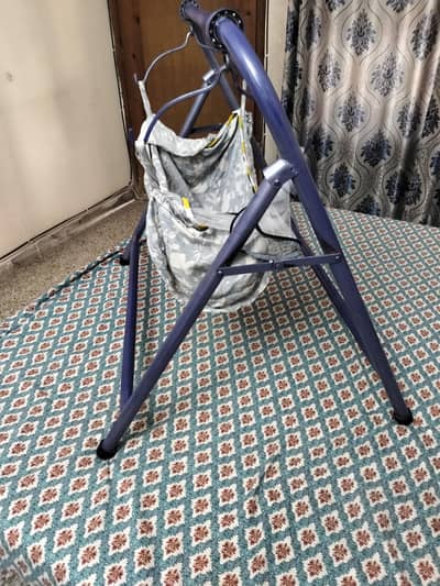 Baby swing