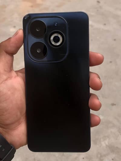 Infinix Smart 8 Pro