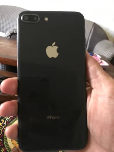 Apple iPhone 8 Plus