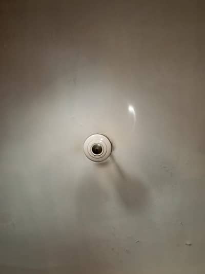 Ceiling fan in good condition 03125848299