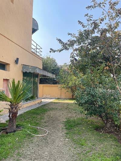 Beautifal 1 Kanal Upper Portiom For Rent In Bahria Town Executive Lodges