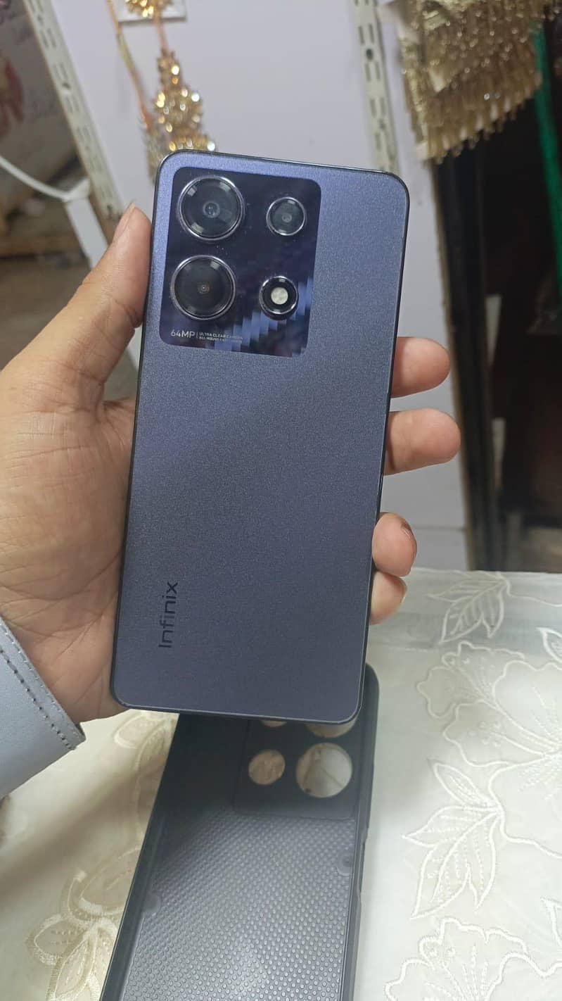 Infinix Note 30 0