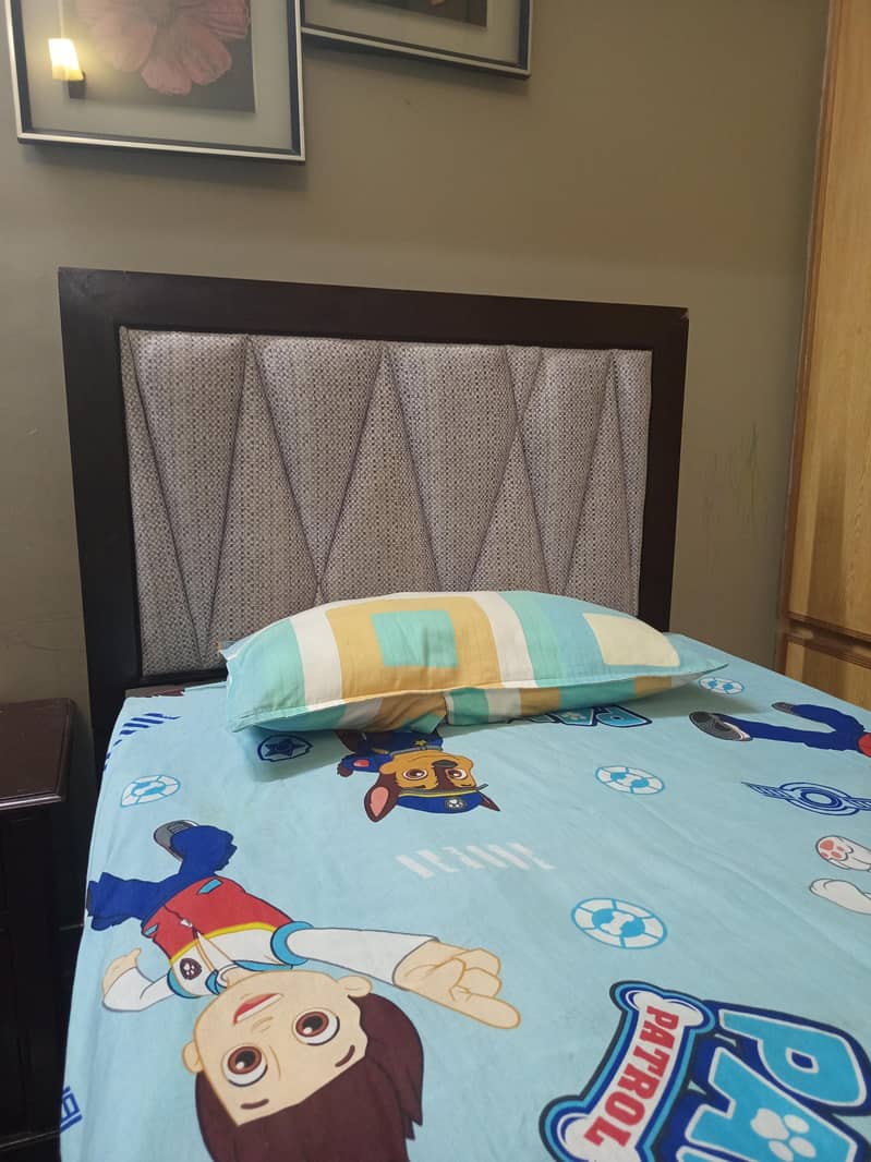 single bed 2