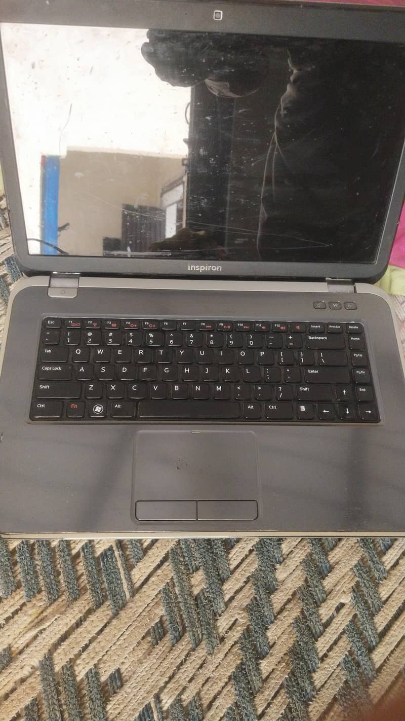 laptop 0
