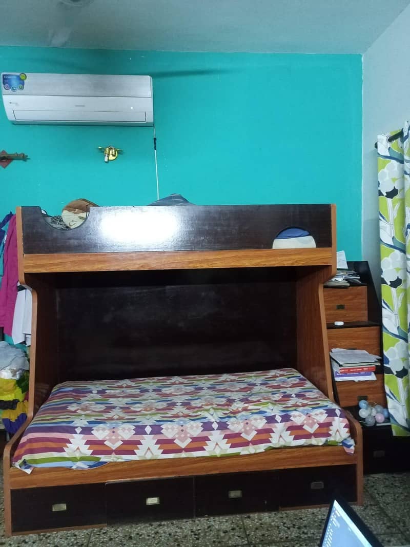 Bunk bed 0