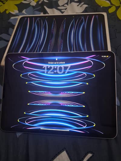 Ipad pro m2 With full box